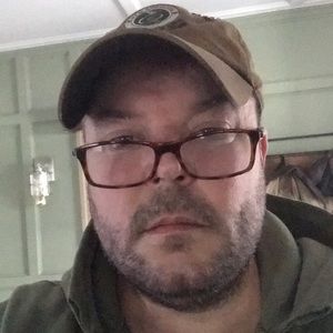 Meet your Posher, Henry